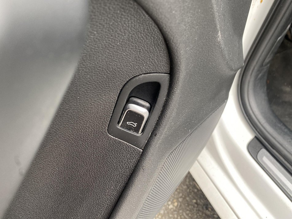 Audi A4 2.0 TDi Attraction Quattro