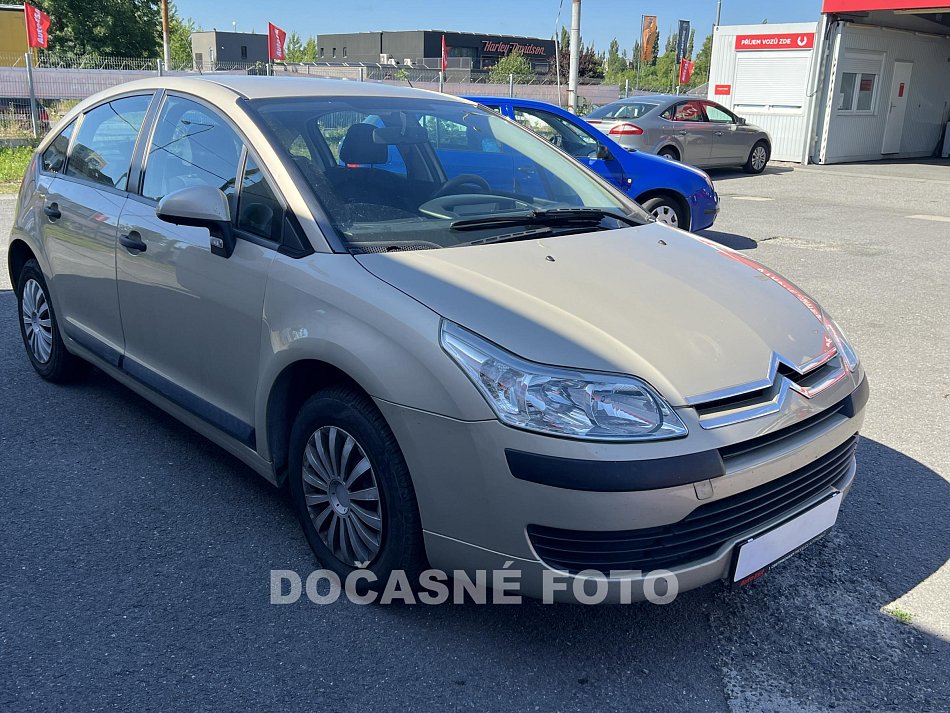 Citroën C4 1.4 i 