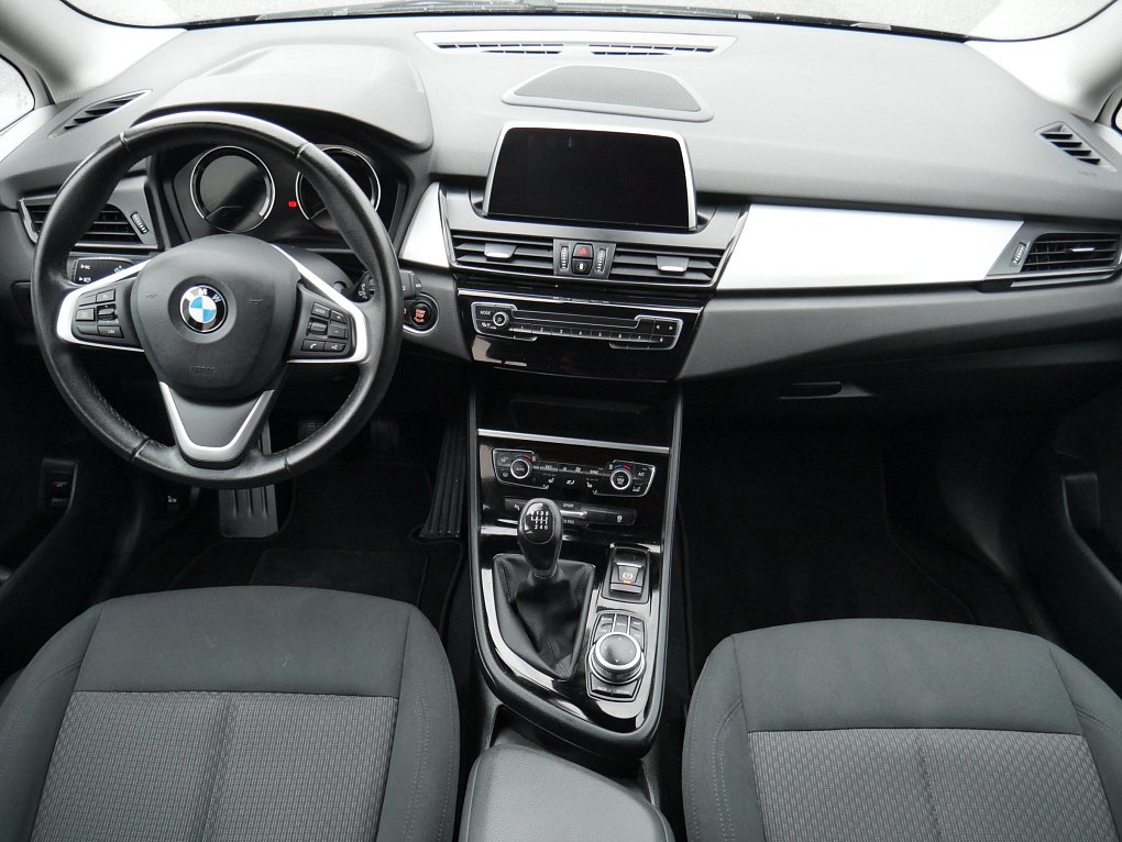 BMW Řada 2 1.5i  216i GranTourer