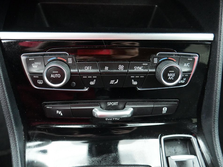 BMW Řada 2 1.5i  216i GranTourer