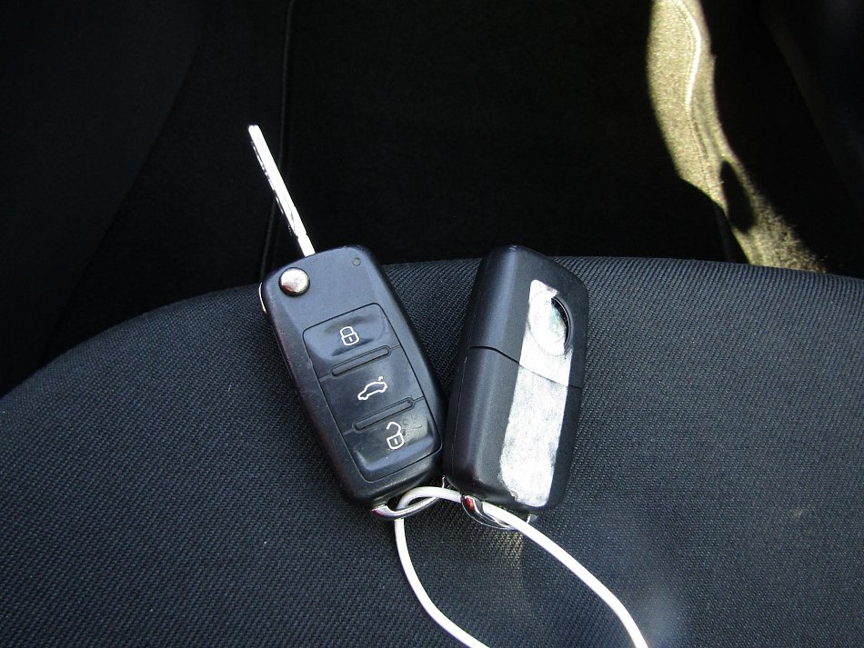 Škoda Octavia II 1.6 MPi Tour