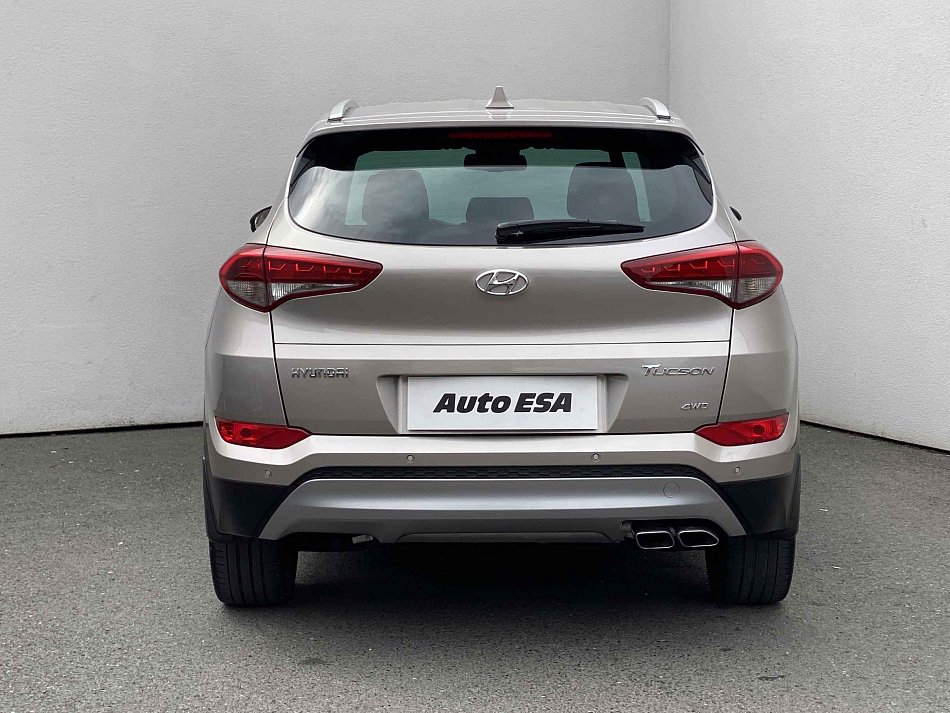 Hyundai Tucson 2.0 CRDI  4x4