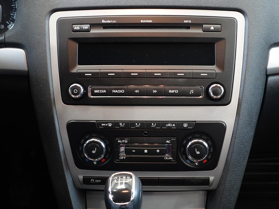 Škoda Octavia II 1.6TDi Elegance