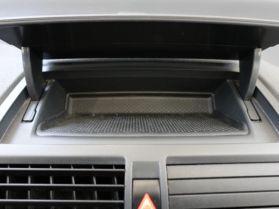 Škoda Octavia II 1.6TDi Elegance