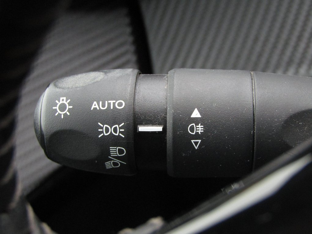 Peugeot 208 1.2 T Active