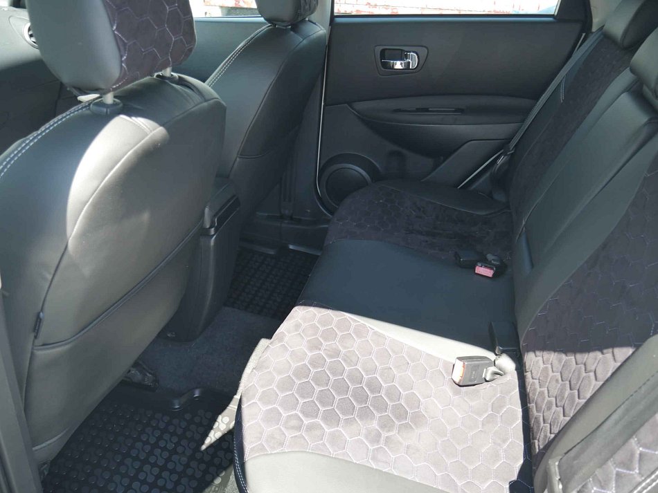 Nissan Qashqai 1.6 16V 
