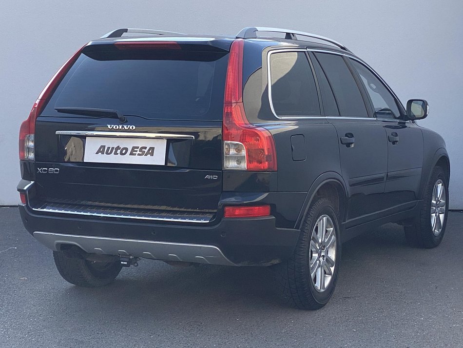 Volvo XC90 2.4 D Summum AWD