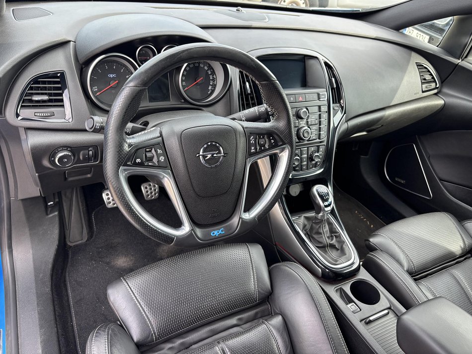 Opel Astra 2.0T OPC