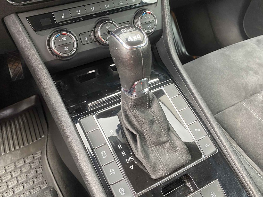Škoda Superb III 2.0 TDi Style 4x4