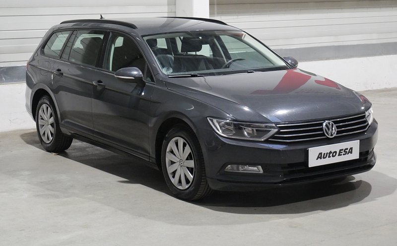 Volkswagen Passat 2.0 TDi Trendline