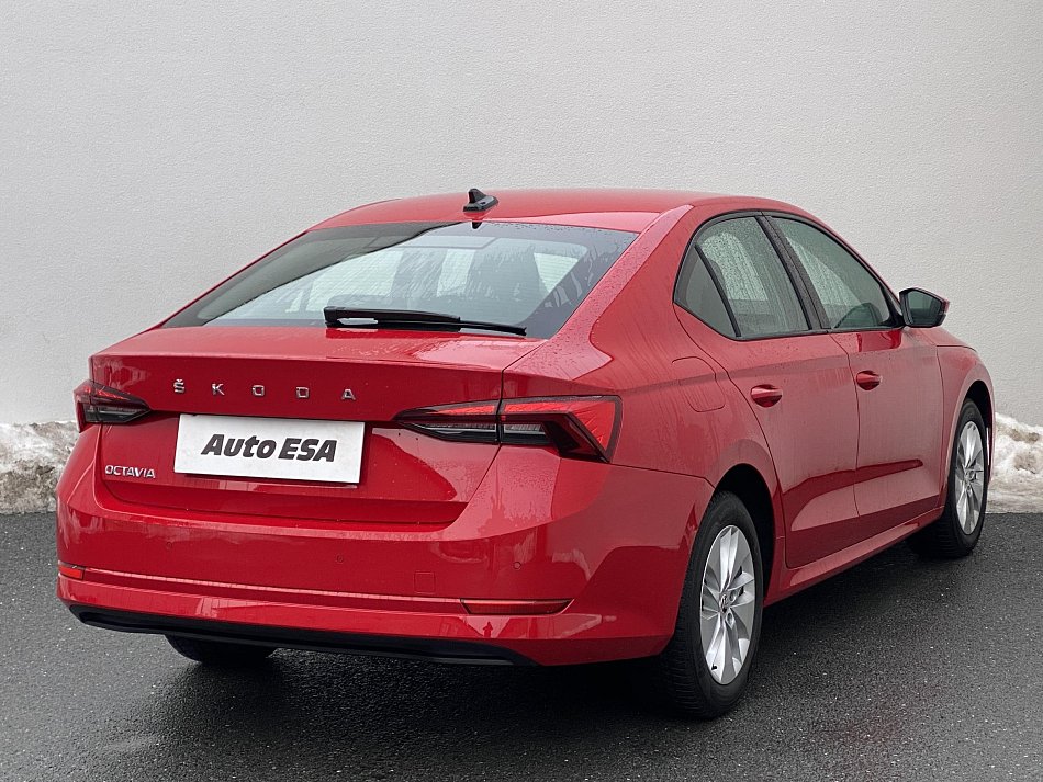 Škoda Octavia IV 1.5 TSi Ambition