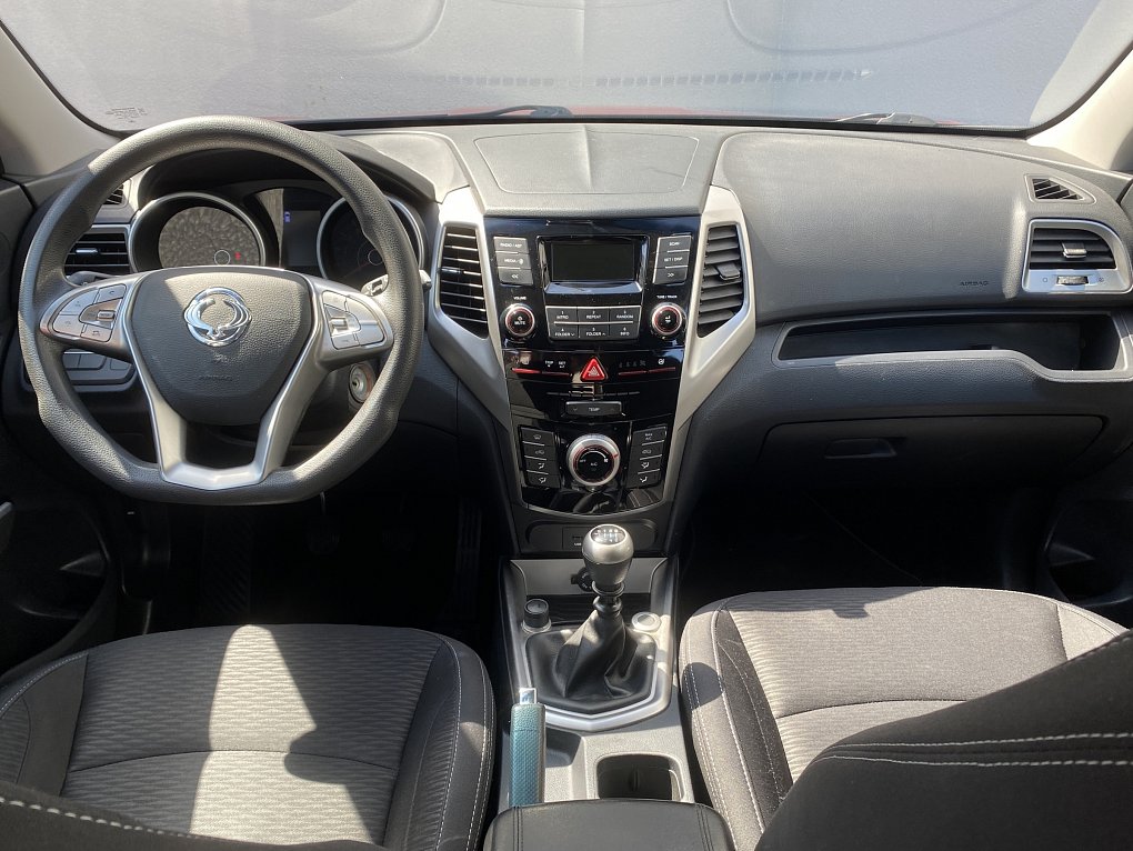 SsangYong Tivoli 1.6 i 