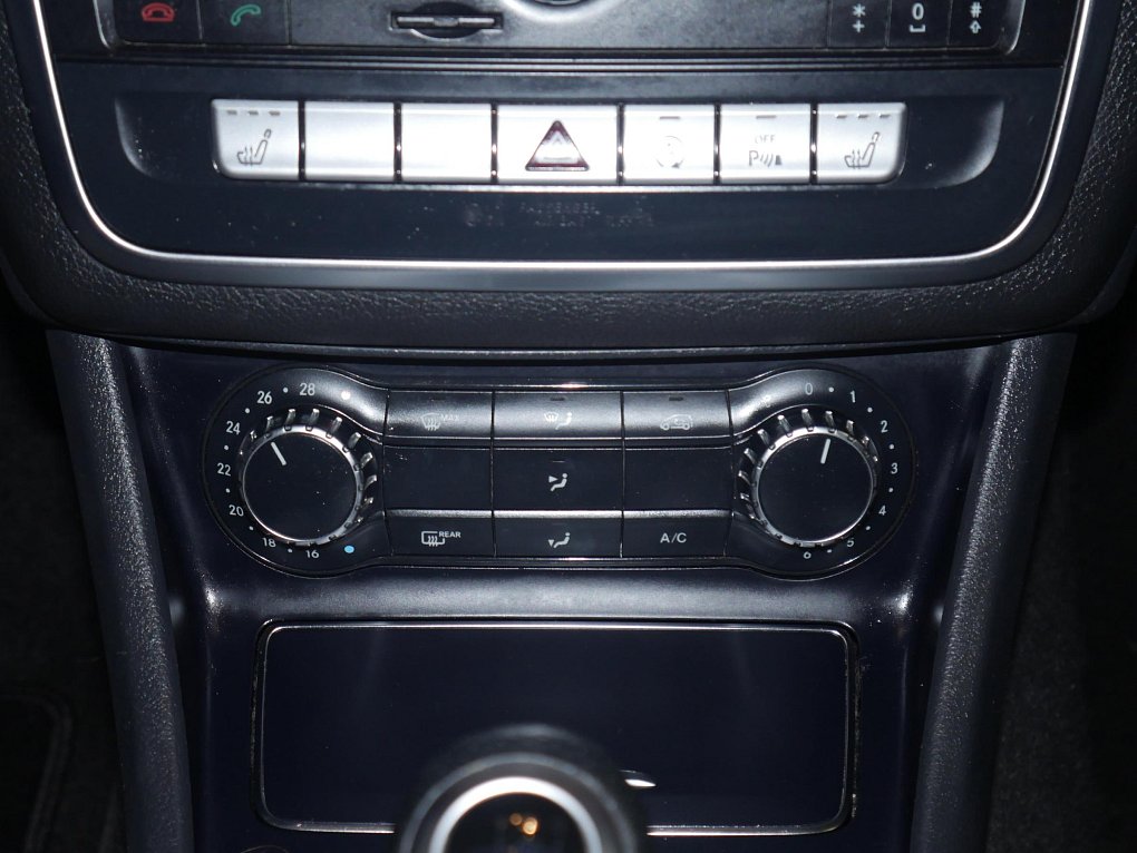 Mercedes-Benz GLA 2.2d  GLA200d