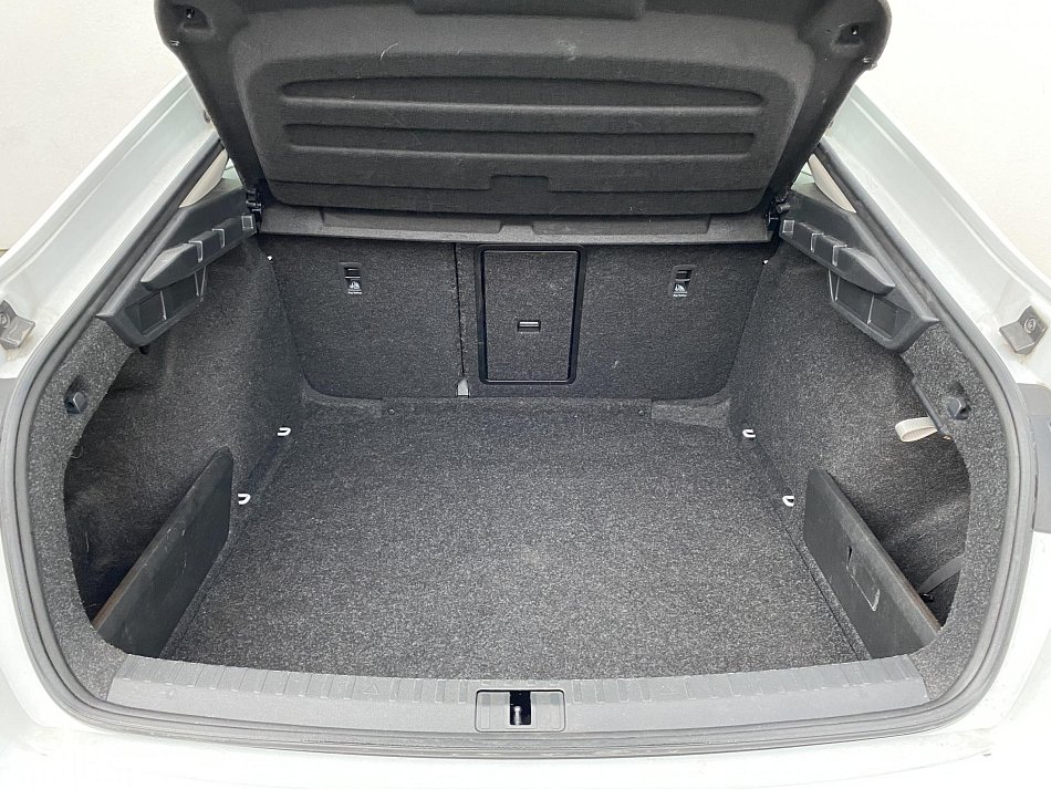 Škoda Octavia IV 1.0 TSi Ambition e-TEC