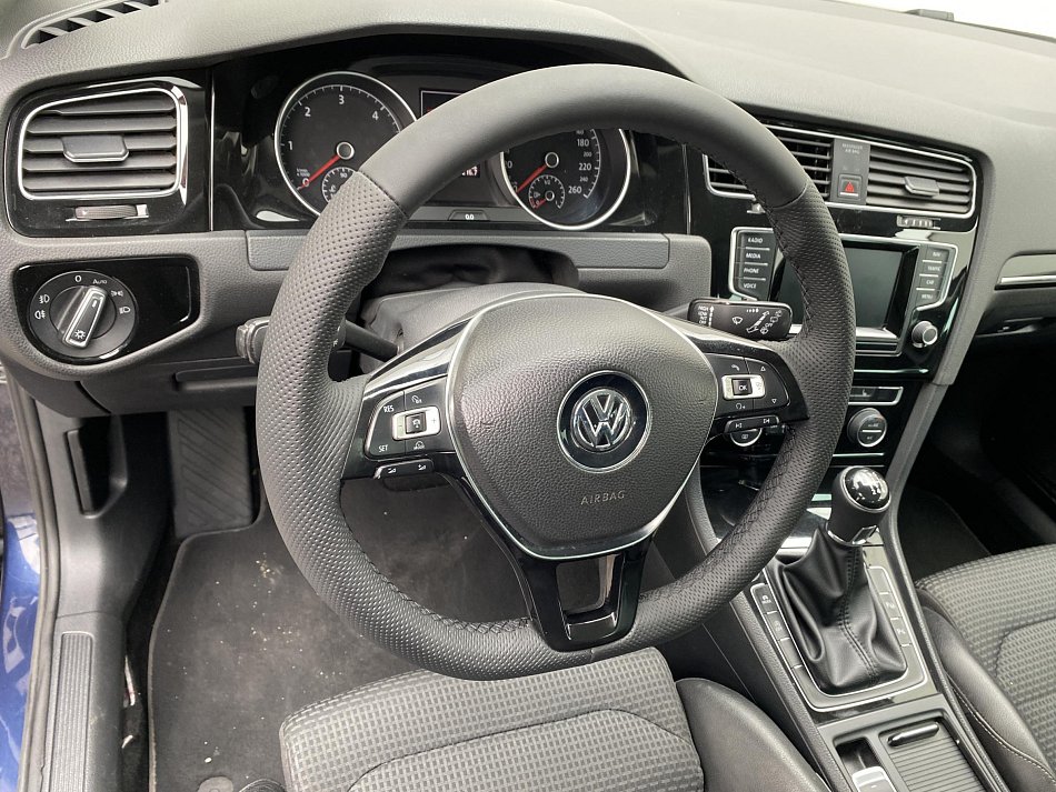 Volkswagen Golf 2.0 TDi Highline