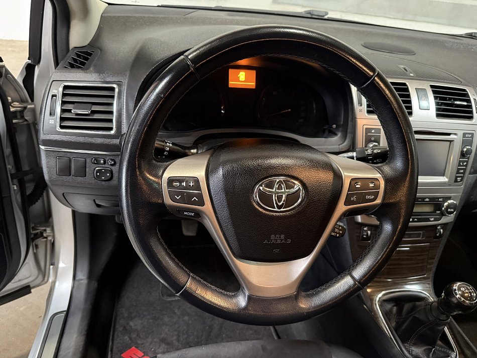 Toyota Avensis 2.2 D-CAT 