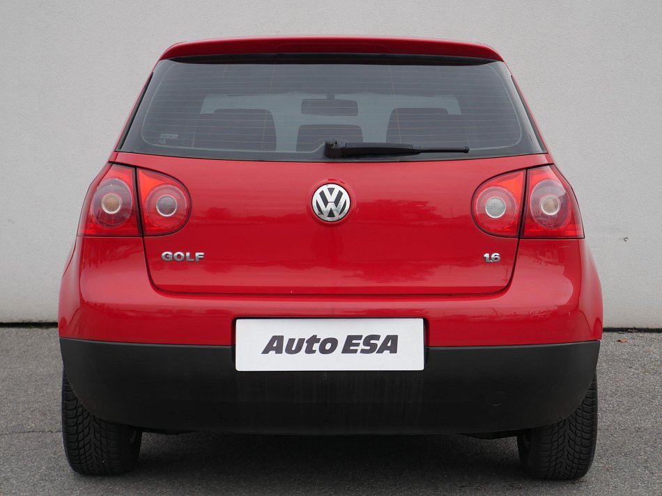 Volkswagen Golf 1.6i 