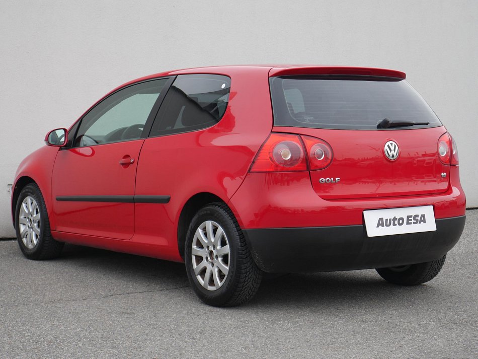 Volkswagen Golf 1.6i 