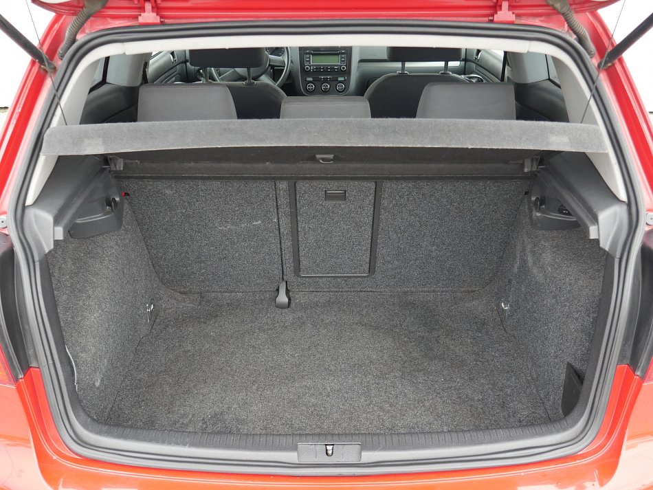 Volkswagen Golf 1.6i 