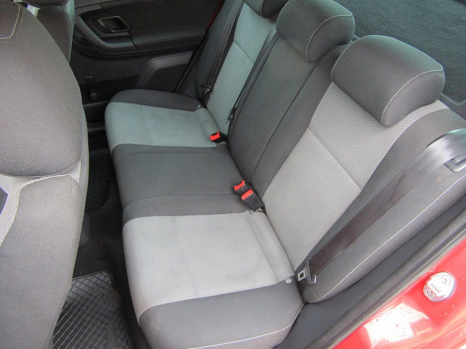 Škoda Fabia II 1.6 TDi Sport