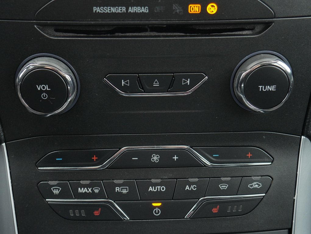 Ford Galaxy 2.0TDCi  7míst