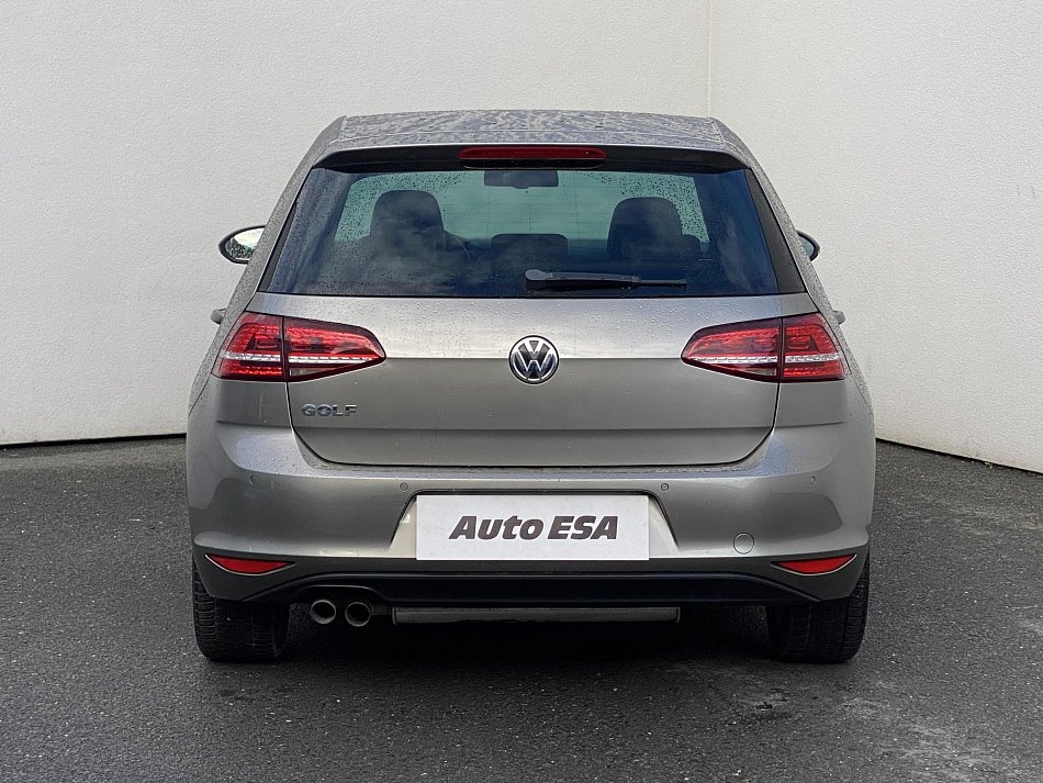 Volkswagen Golf 1.4 TSi 