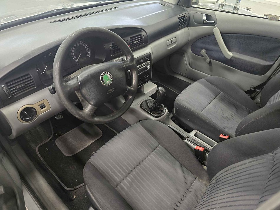 Škoda Octavia 1.8i 