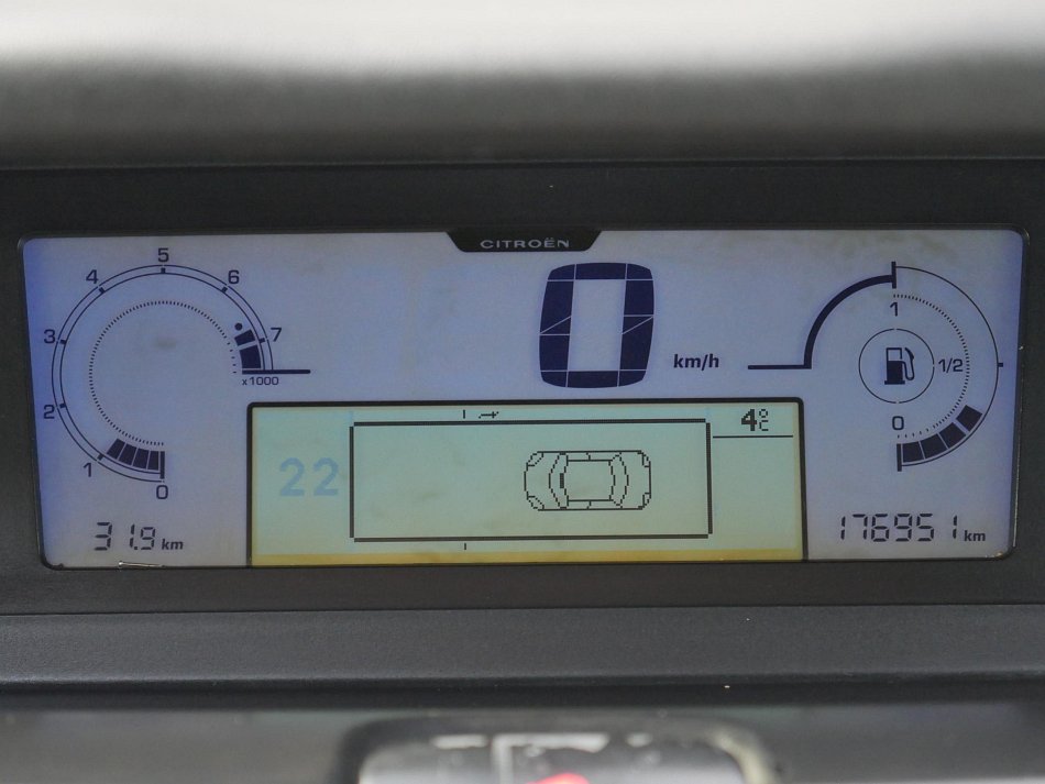 Citroën C4 Picasso 1.8i 