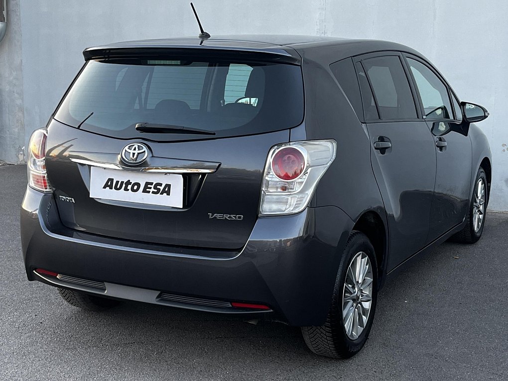 Toyota Verso 1.6 D-4D Edition