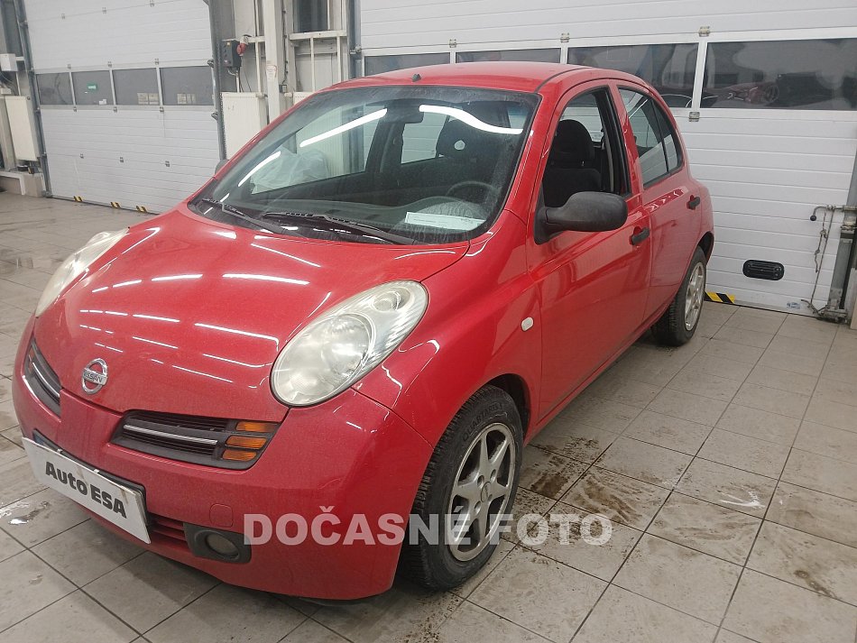 Nissan Micra 1.0i 