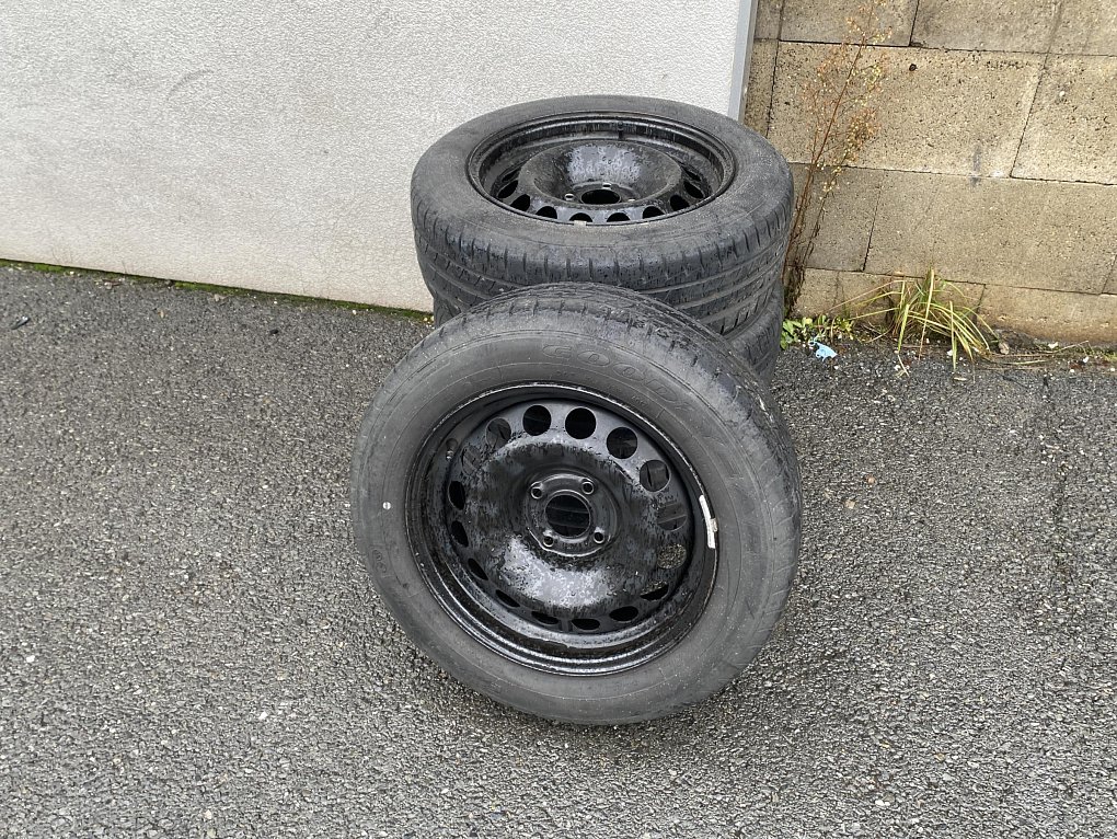 Peugeot 2008 1.2 PT Active