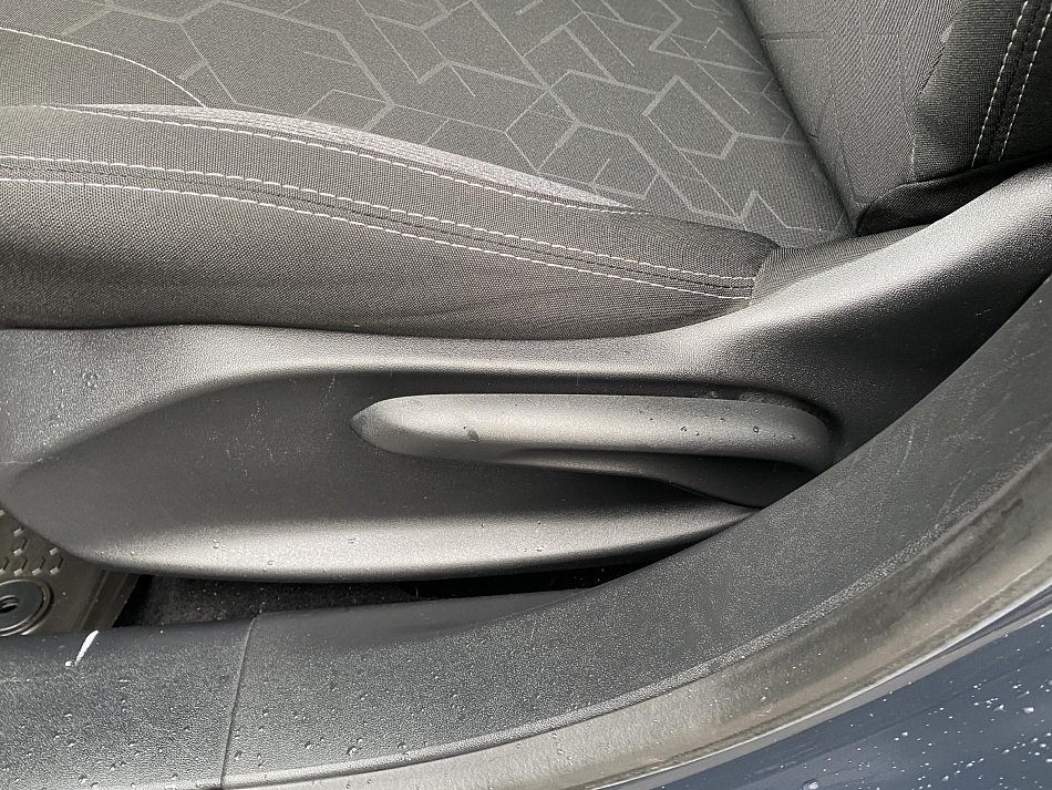 Peugeot 2008 1.2 PT Active