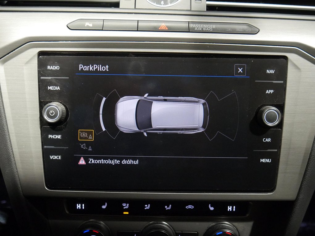 Volkswagen Passat 2.0 TDi Trendline