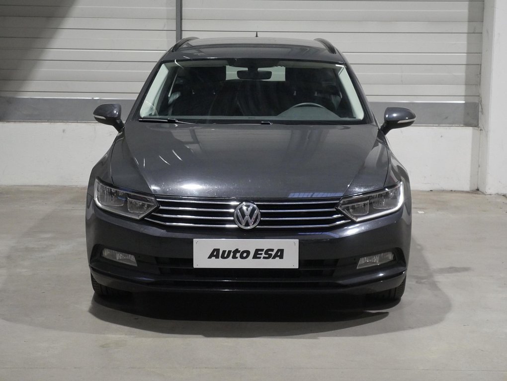 Volkswagen Passat 2.0 TDi Trendline