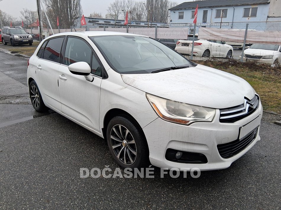 Citroën C4 1.6i 