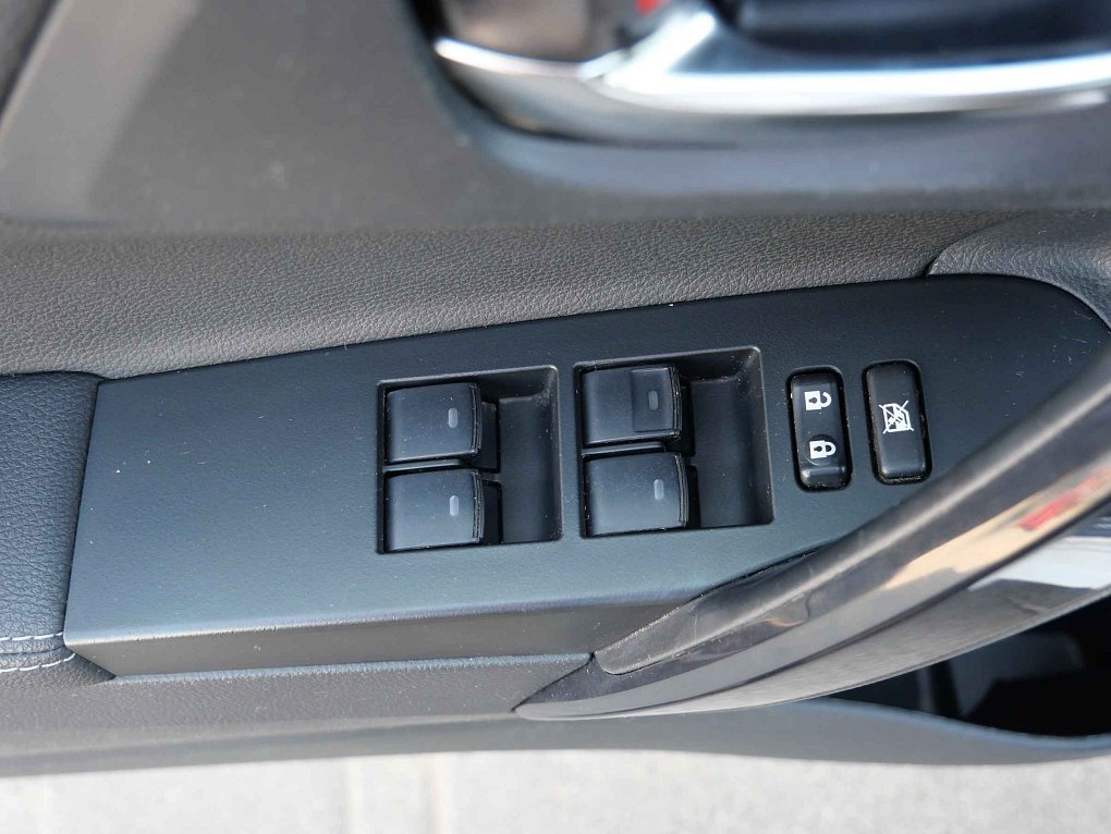 Toyota Auris 1.8HSD 