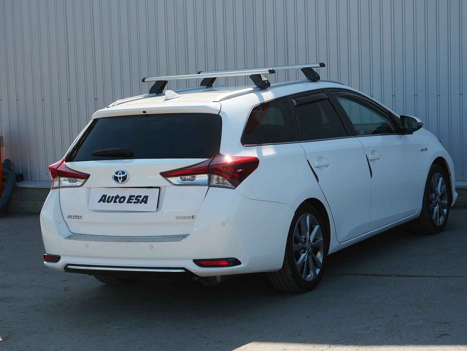 Toyota Auris 1.8HSD 