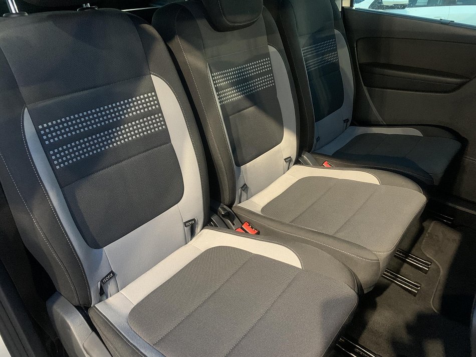 Volkswagen Sharan 2.0 TDI 