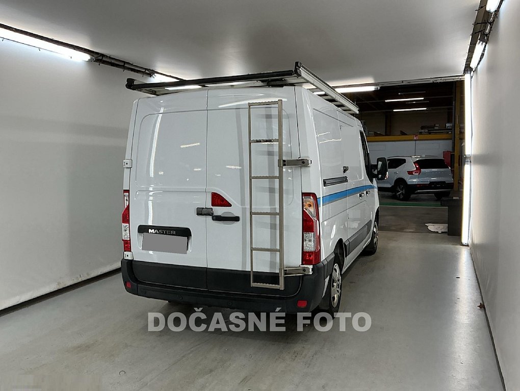 Renault Master 2.3dCi  L1H1 DÍLNA