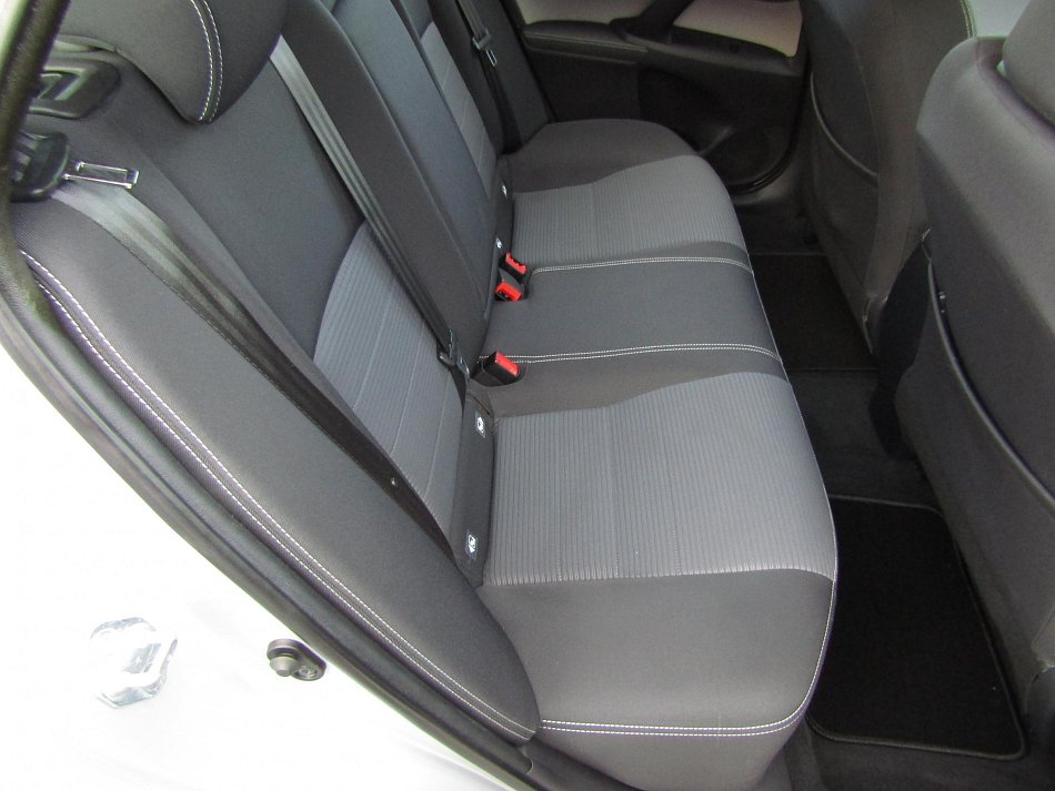 Toyota Avensis 1.6D 