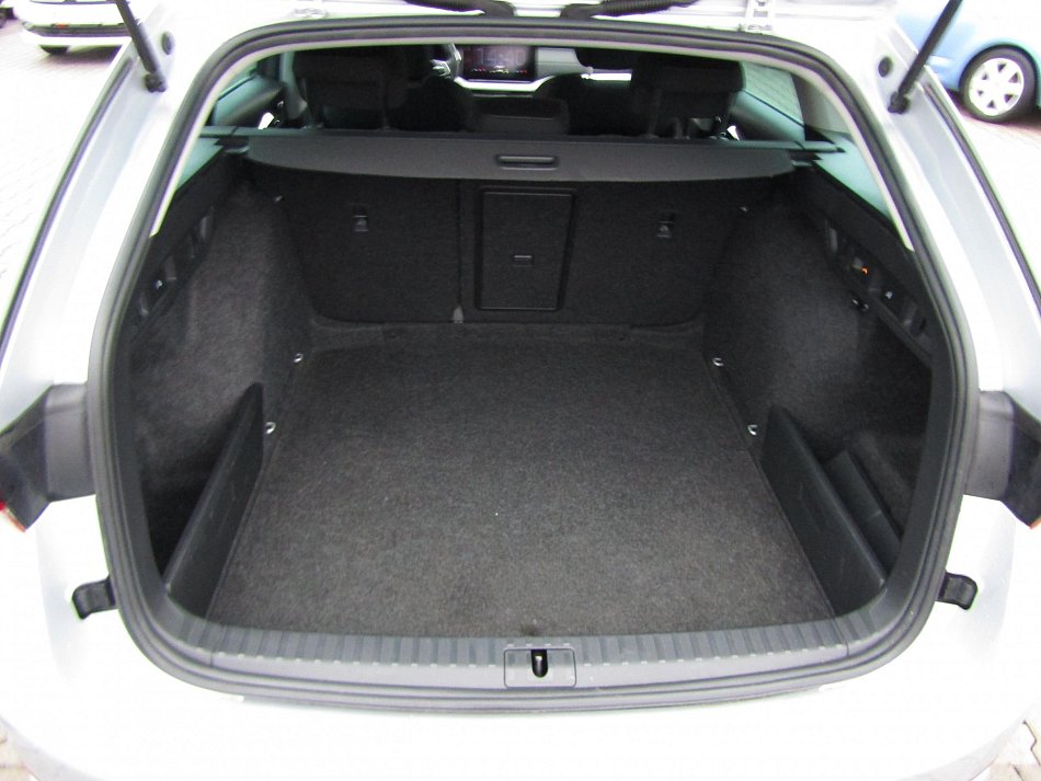 Škoda Octavia IV 2.0 TDi Style