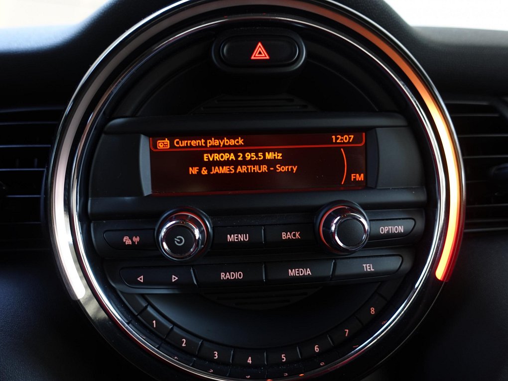 Mini Cooper 1.5i 