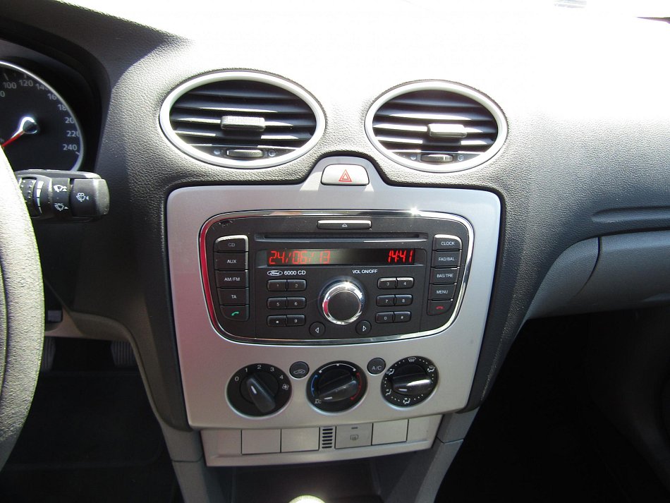Ford Focus 1.6 i 