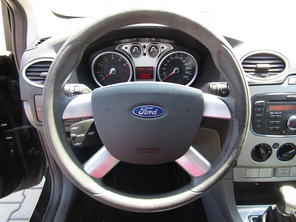 Ford Focus 1.6 i 