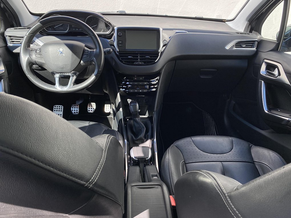 Peugeot 2008 1.6 VTi 