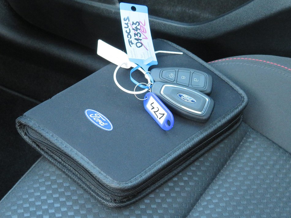 Ford Focus 1.0 EB ST-Line