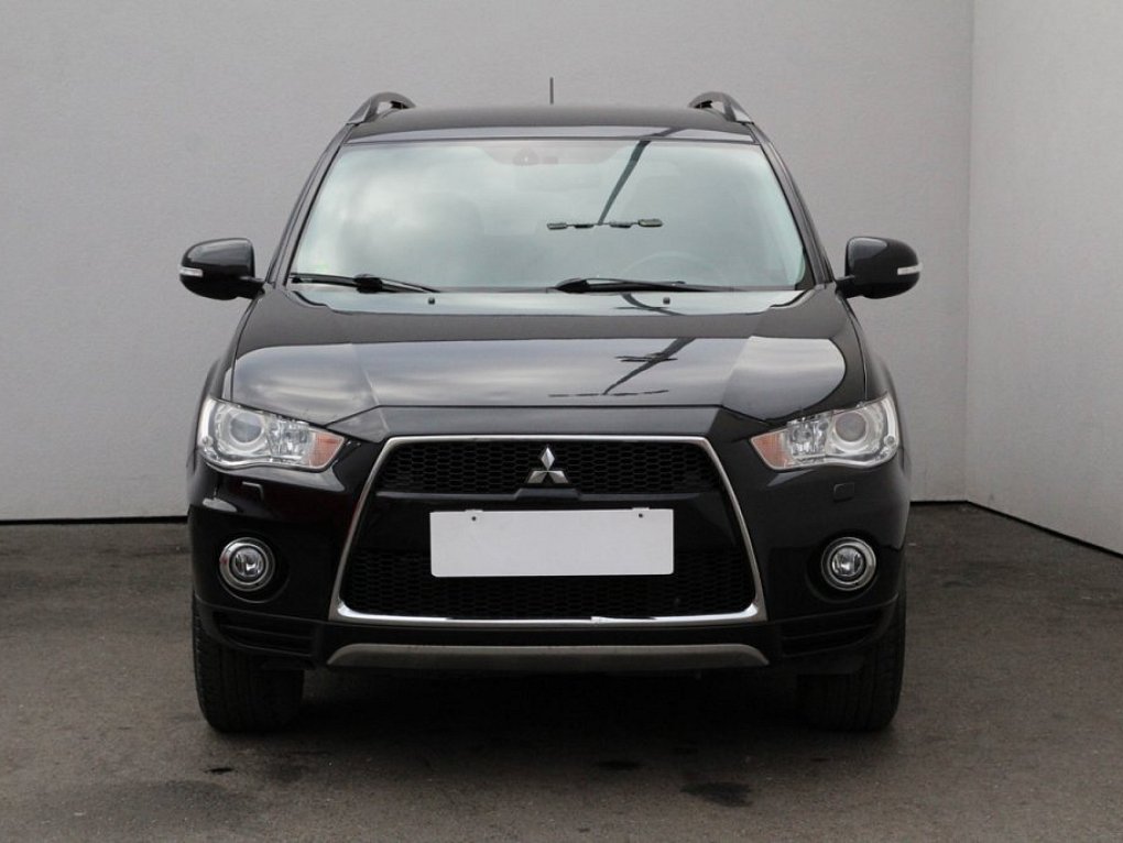 Mitsubishi Outlander 2.0 Di-D 