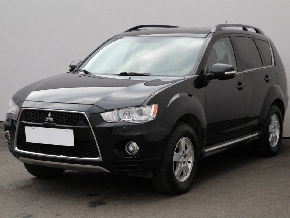 Mitsubishi Outlander 2.0 Di-D 