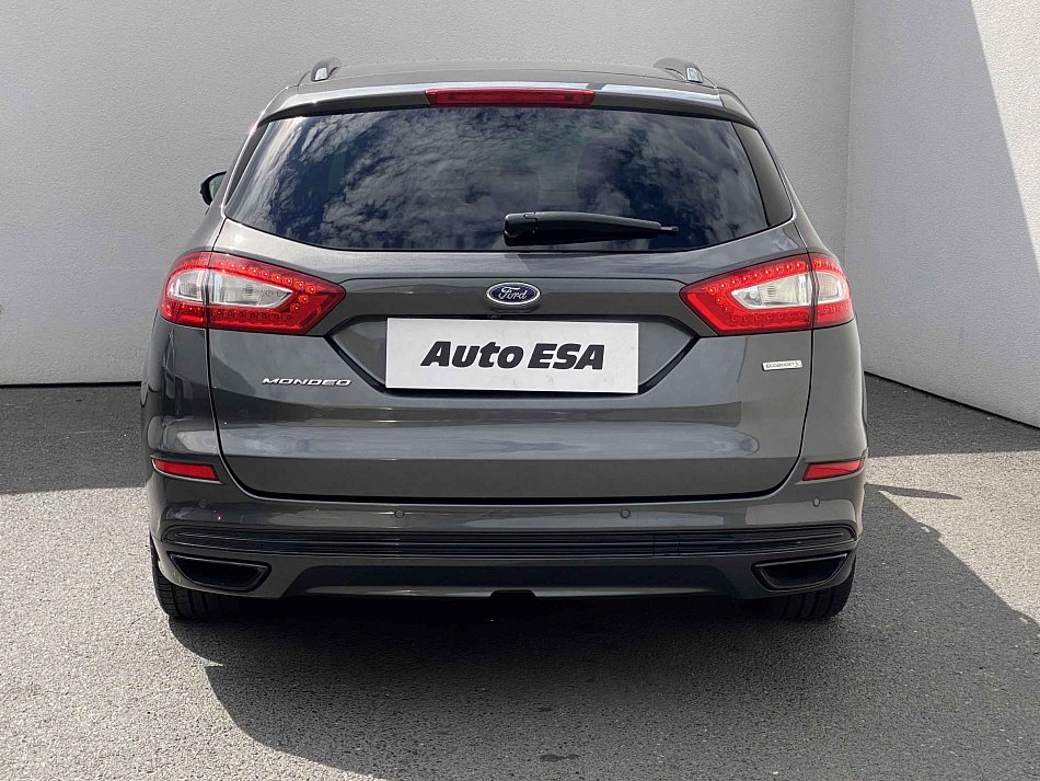 Ford Mondeo 2.0 EB Titanium