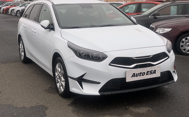 Kia Ceed 1.5 T-GDi TOP